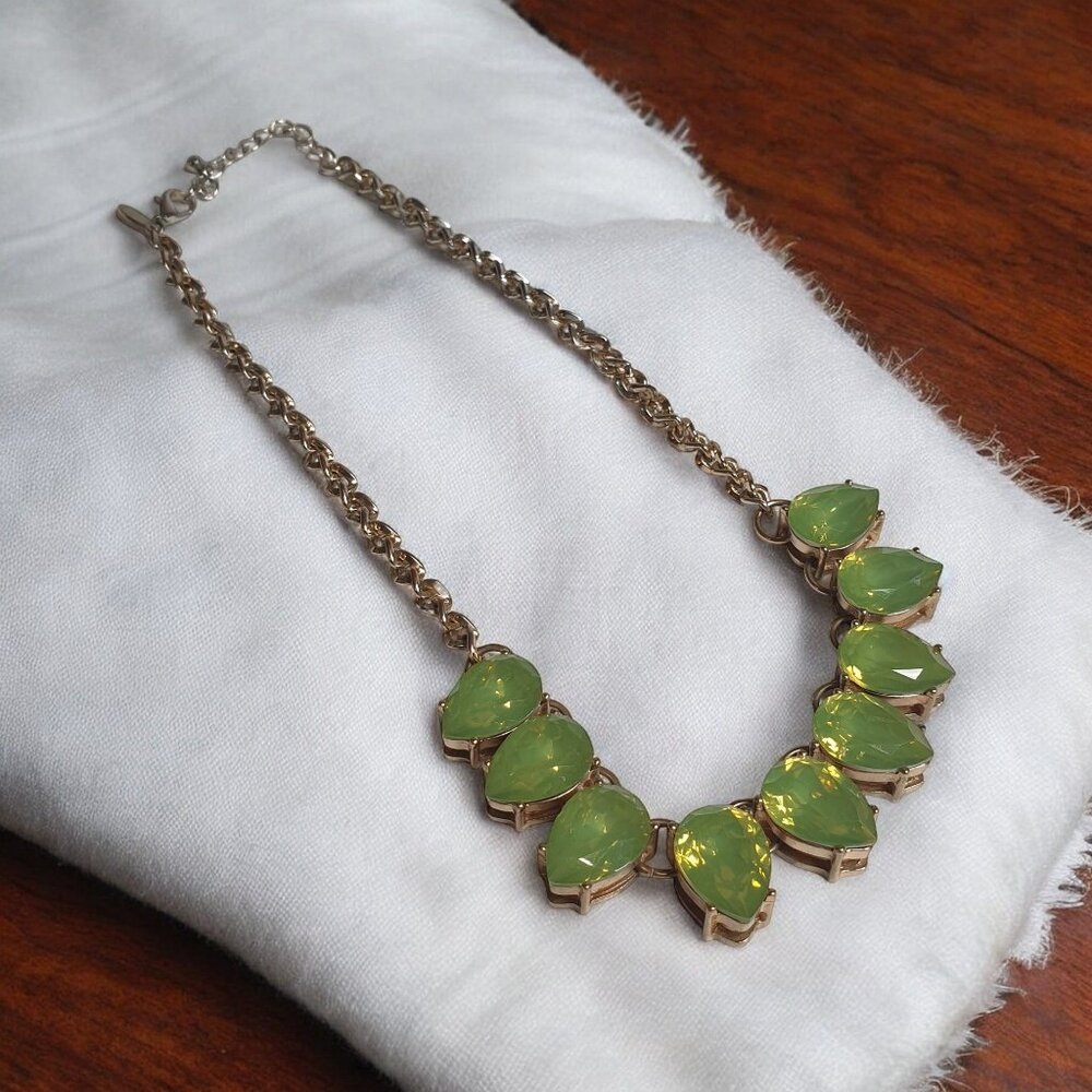 Vintage Natasha Gold Tone Necklace With Green Teardrop Stones Designer Fashion